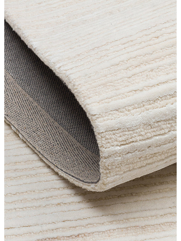 Tapis tissé à la main en mélange de laine et TENCEL™ série Palermo CREAM