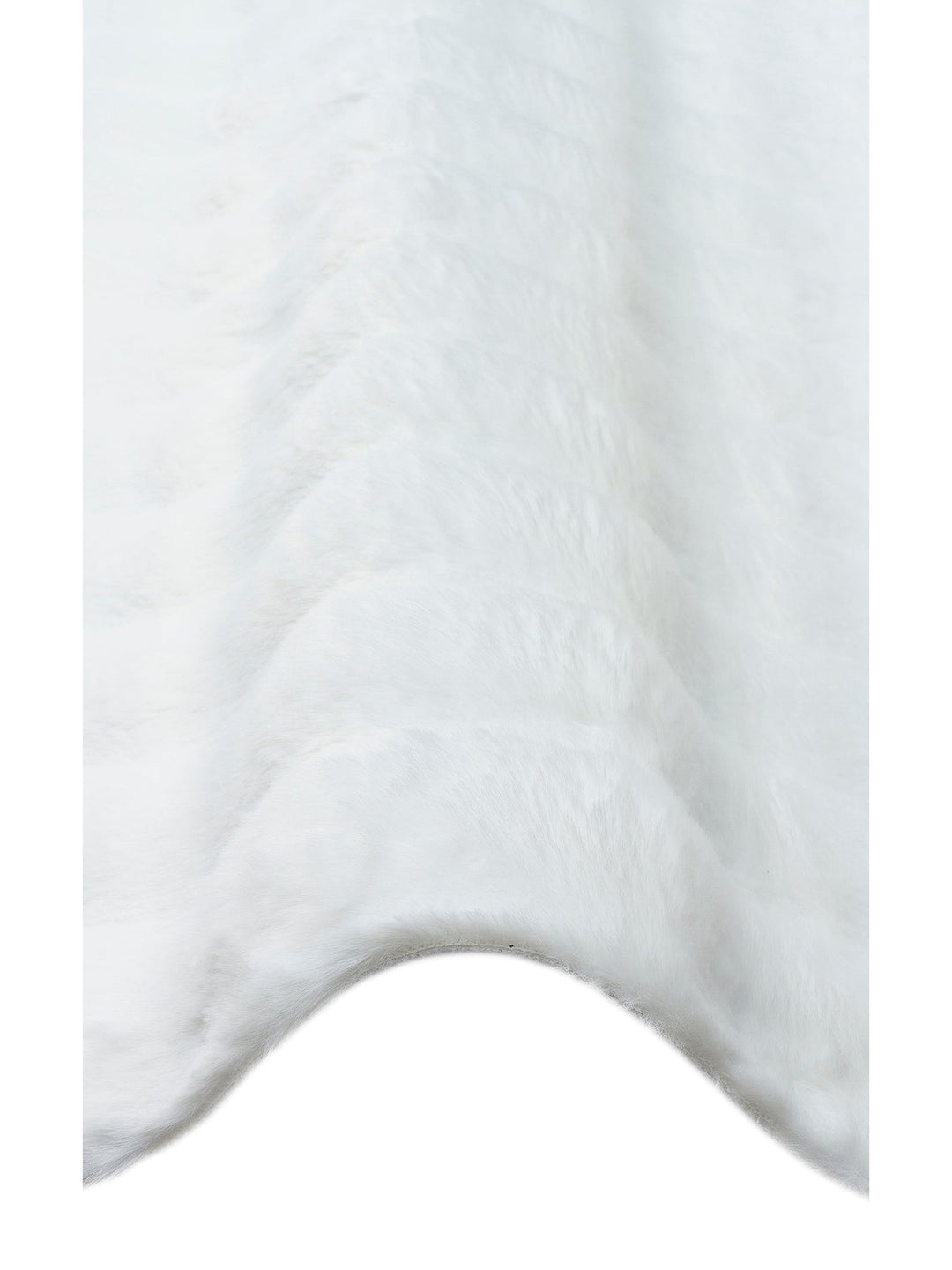 Eskimo Serisi Özel Yüksek Alçak Dokulu Yumuşak Tuşeli Suni Kürk PLAIN CREAM - Carpetdocia