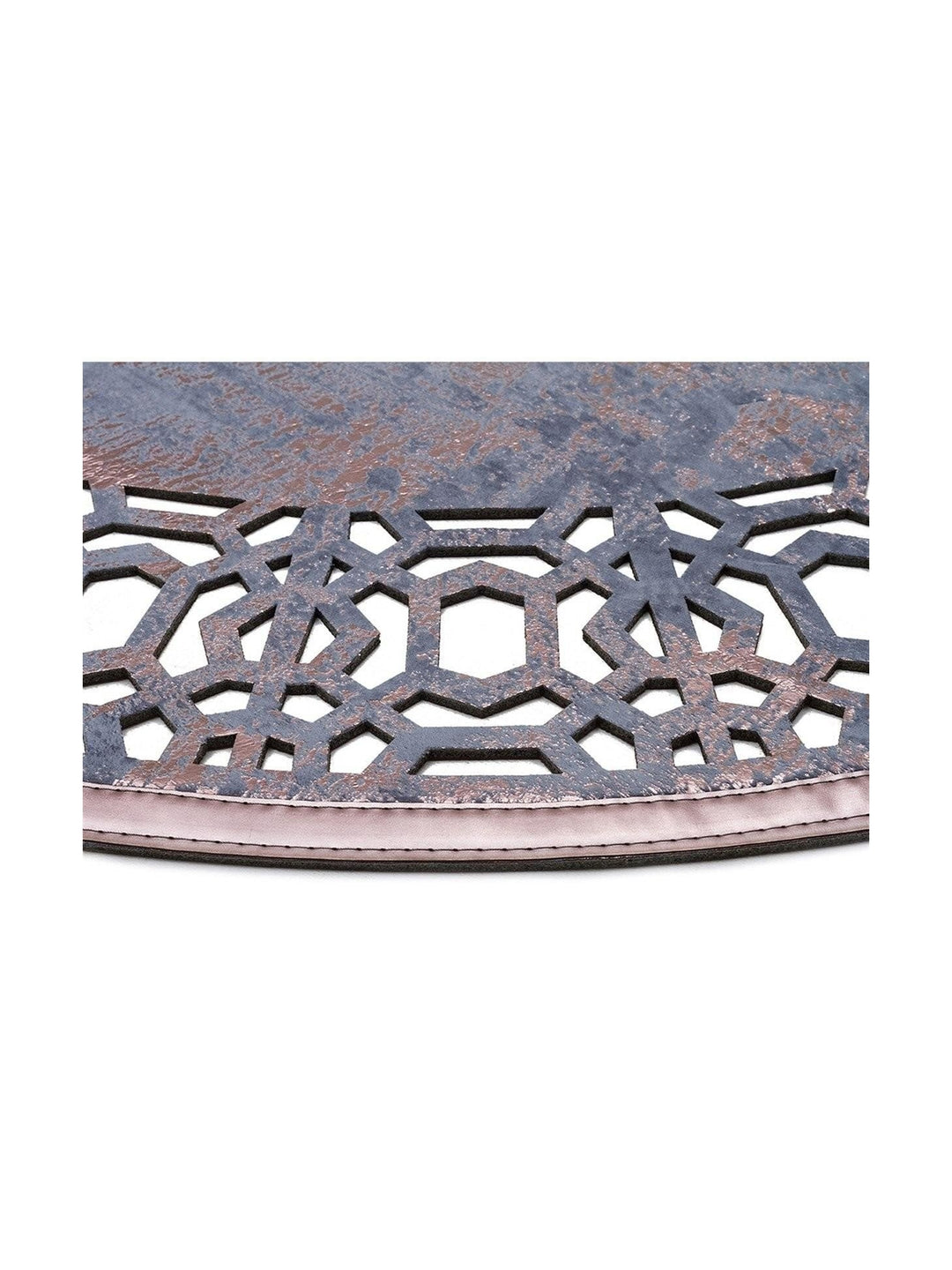 Gravür Klasik Ve Modern İşleme ve Oymaya Sahip Parlak Bordürlü Suni Deri Halı 03 MARINE BRONZE Q - Carpetdocia