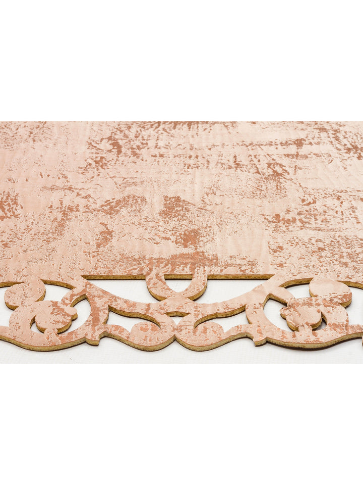 Gravür Klasik Ve Modern İşleme ve Oymaya Sahip Parlak Bordürlü Suni Deri Halı 05 BEIGE COPPER - Carpetdocia