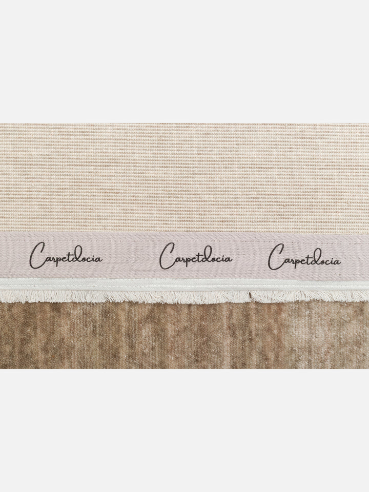 Victoria %100 TENCEL™ Lyocell El Emeği ile Üretilen Halı DESERT SAND Carpetdocia kenar şeridi detayı